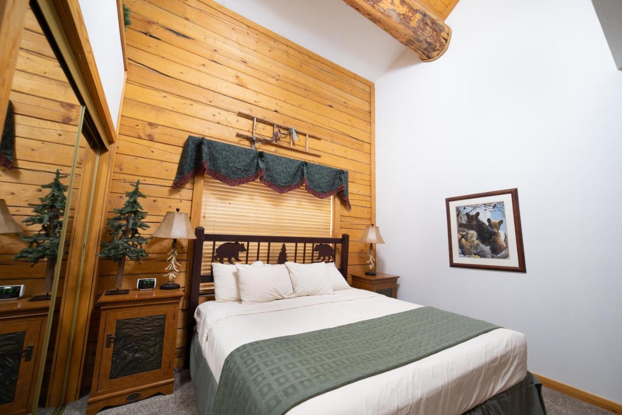 Cabins At Grand Mountain Branson Exterior foto